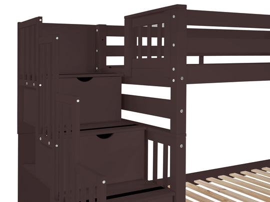 Safe and easy access to top bunk